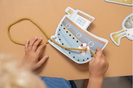 Little Dutch - Rijgkaarten Sailors Bay – Image 5