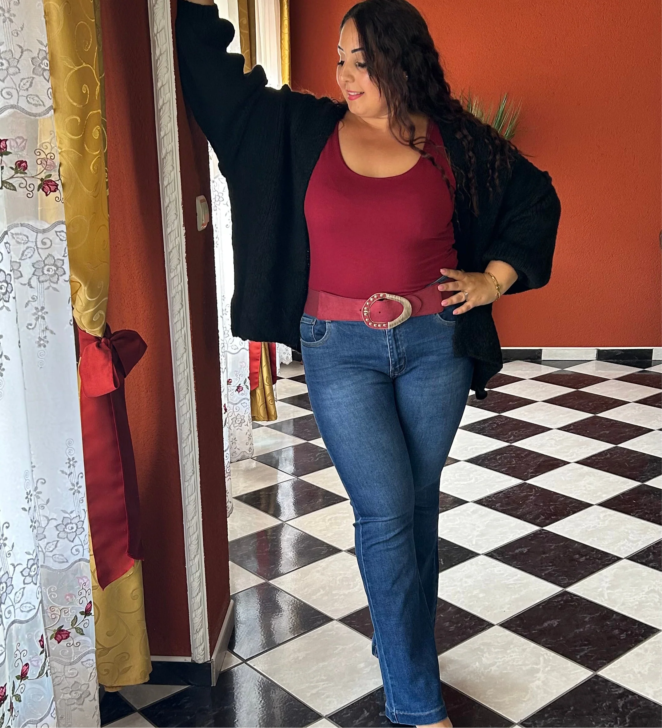 Débardeur avec doublure poitrine intégrée bordeaux/rouge – Image 3