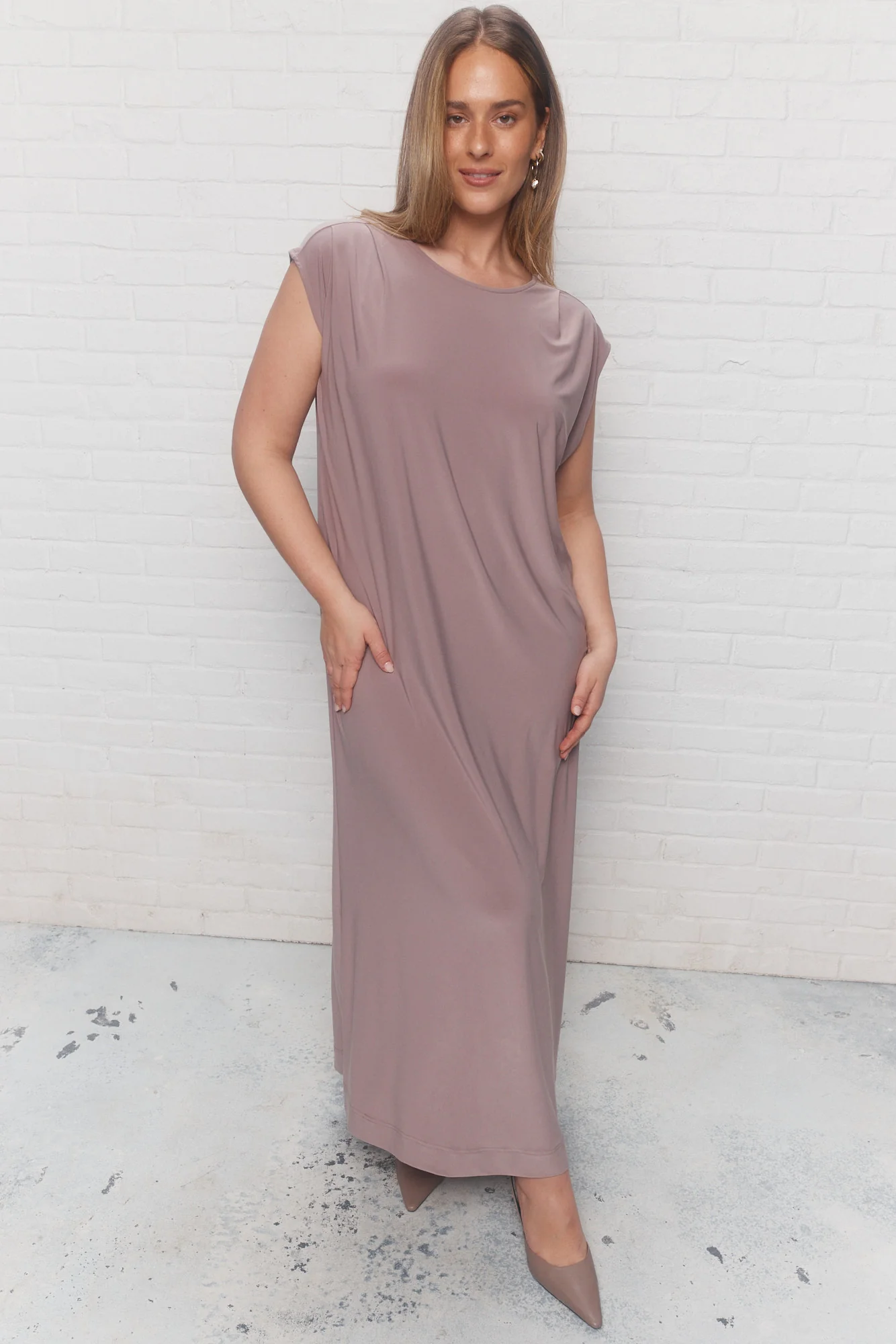 Solace | Robe longue rose – Image 7