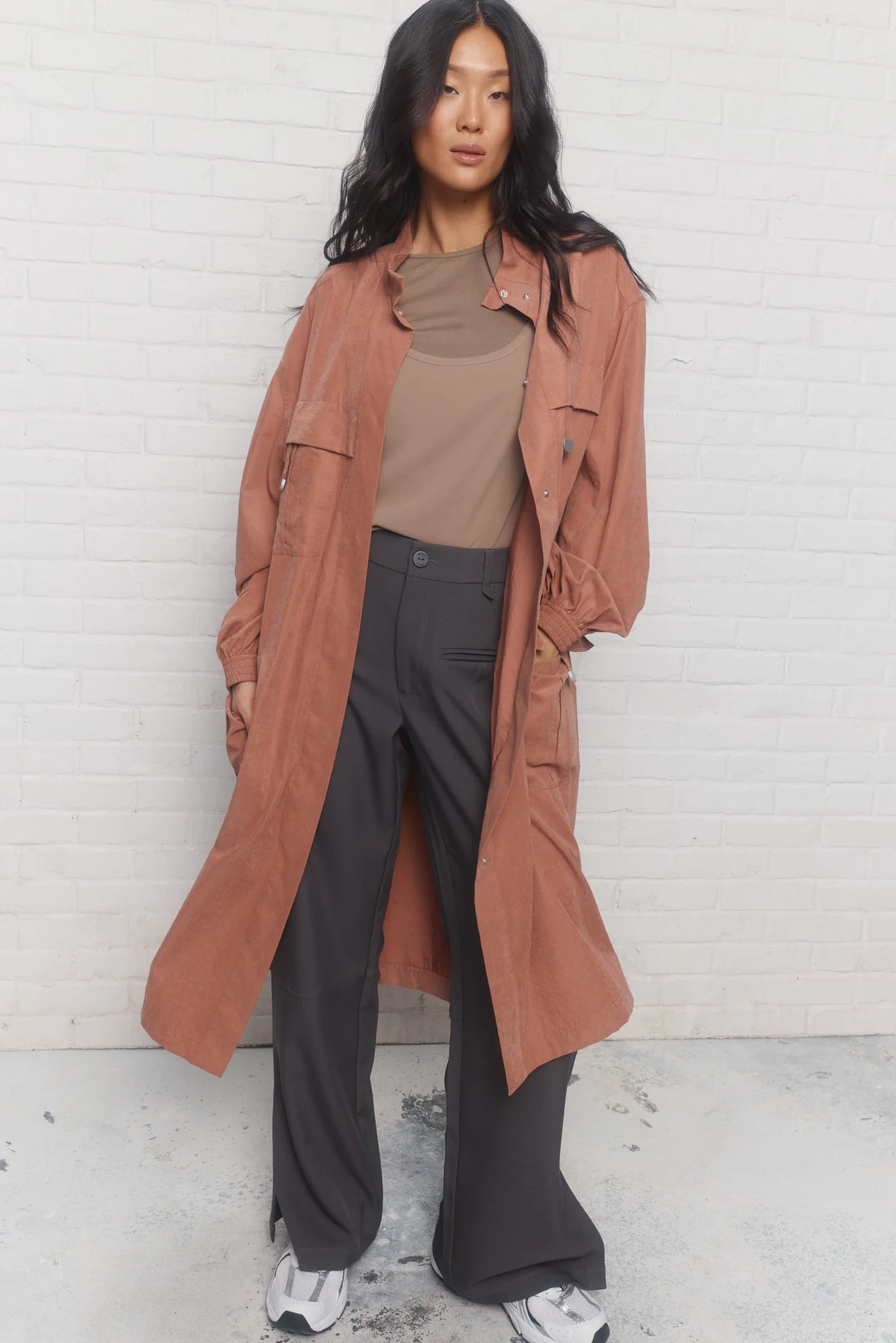 Azure | Camisole taupe 2-en-1 – Image 7