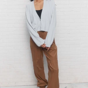 Weekai | Pantalon brun ajusté aux chevilles