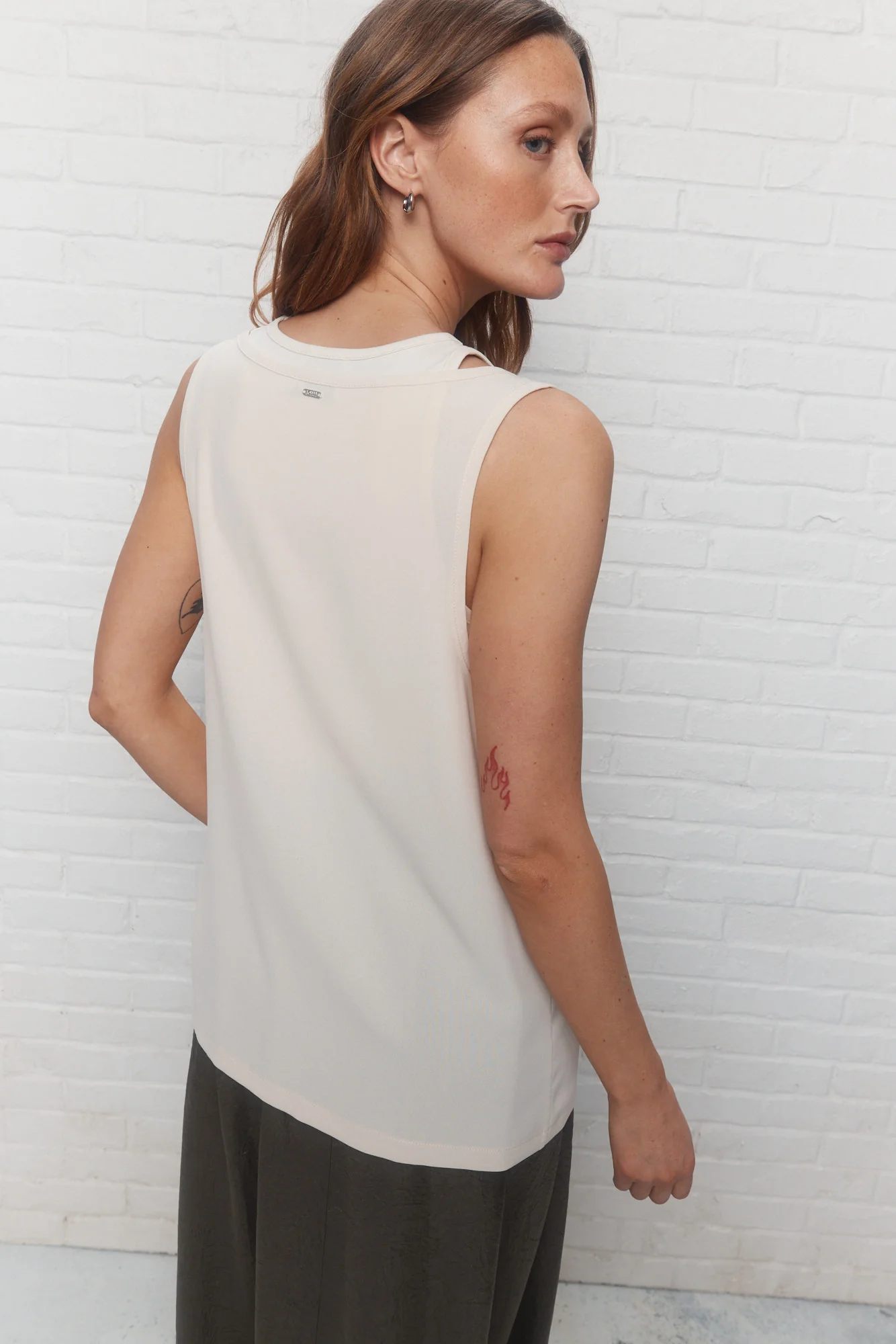 Azure | Camisole beige 2-en-1 – Image 6