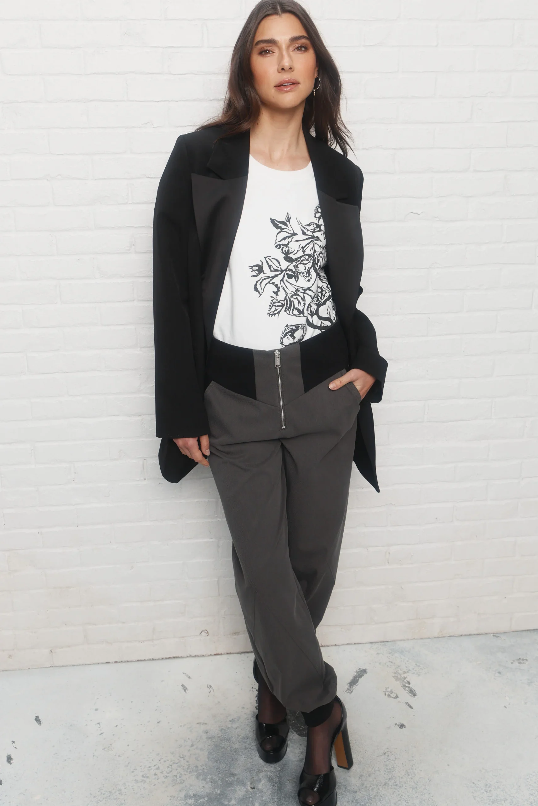 Oksana | Pantalon gris – Image 2