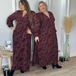 Robe longue brodée bordeaux