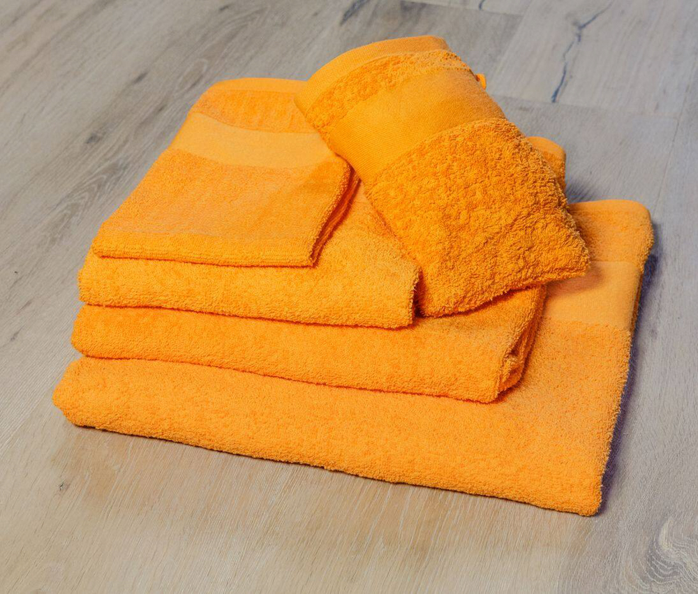 Economy maxi bath towel