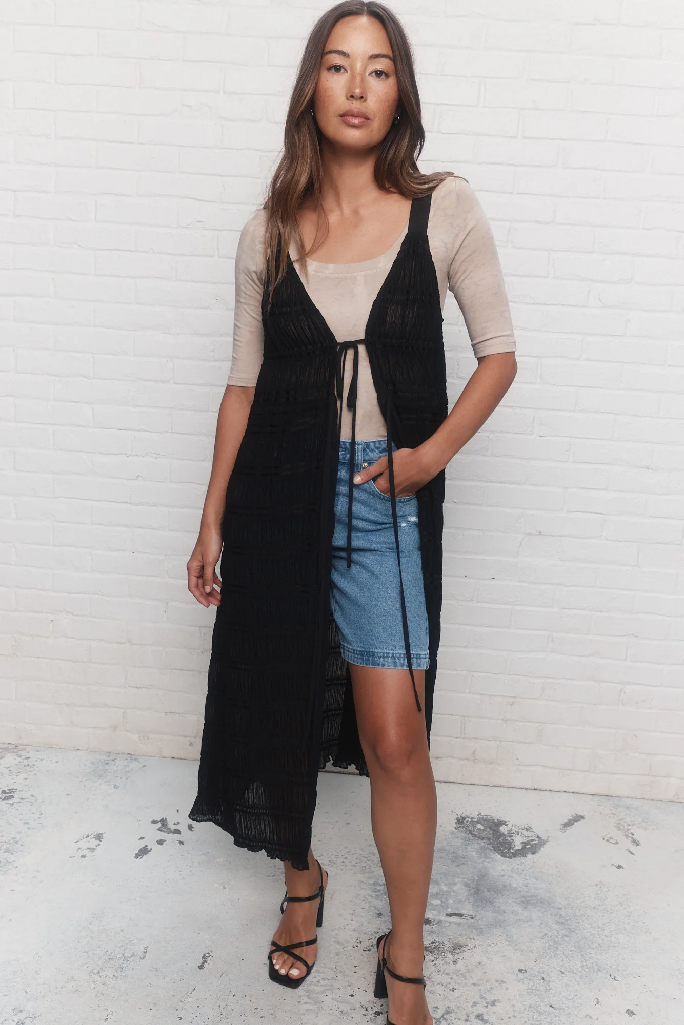 Twiggy | Veste robe noire – Image 2