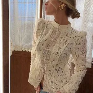 Blouse en dentelle femme col montant manches longues