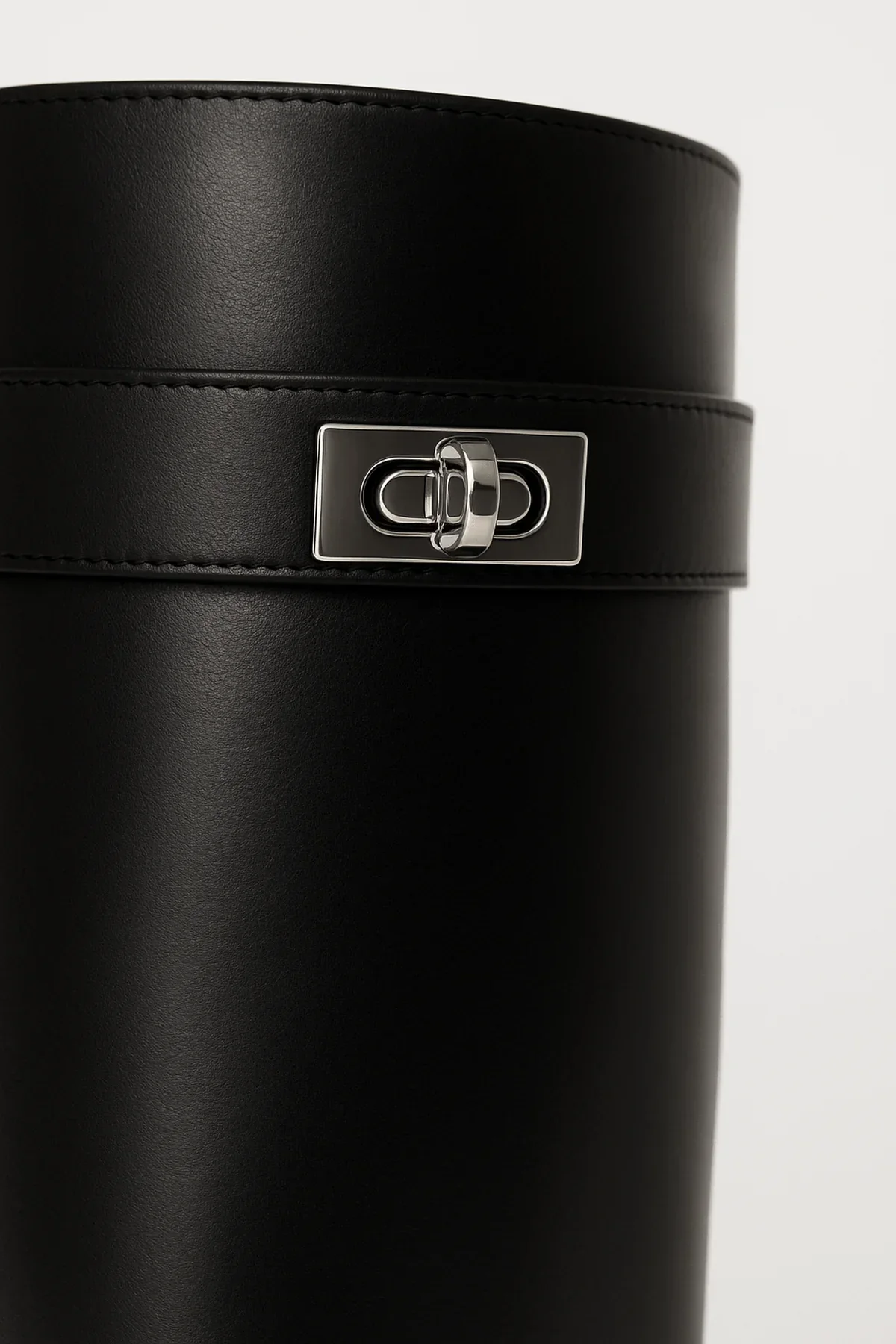 Bottes Femme Hautes Simili Cuir avec Fermeture Décorative – Image 4