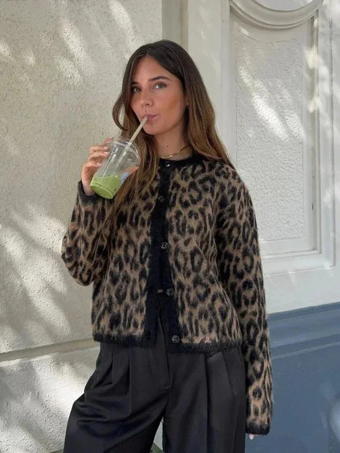 Cardigan femme à manches bouffantes motif animal