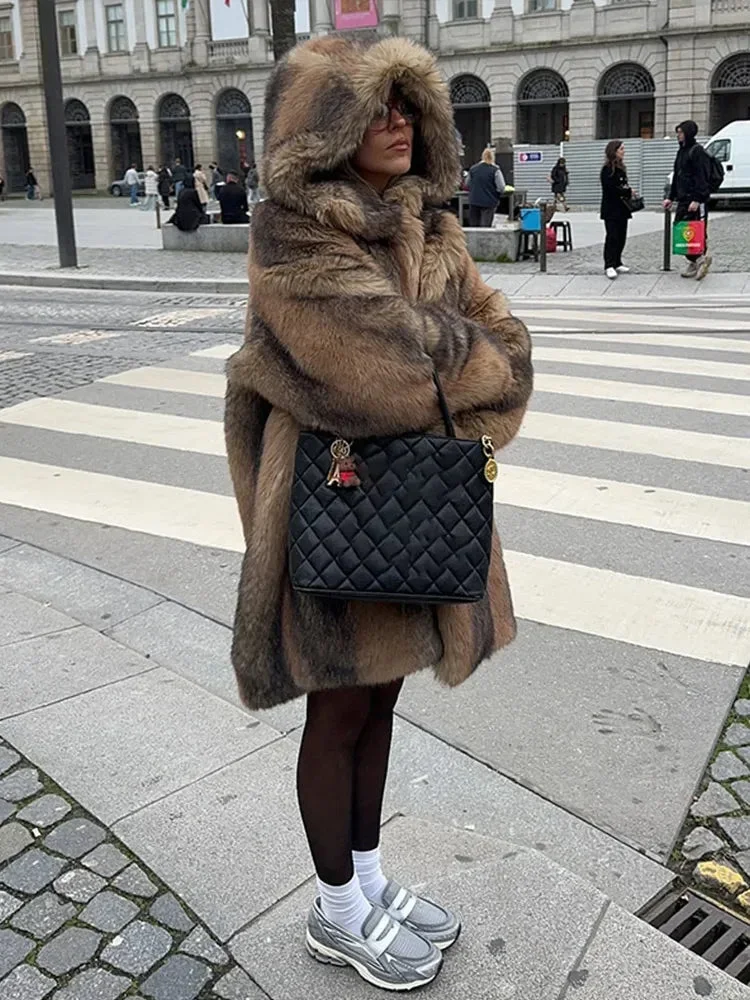 Manteau Femme Long Marron avec Capuche Doublée – Image 4