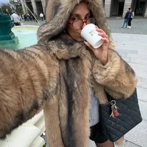 Manteau Femme Long Marron avec Capuche Doublée