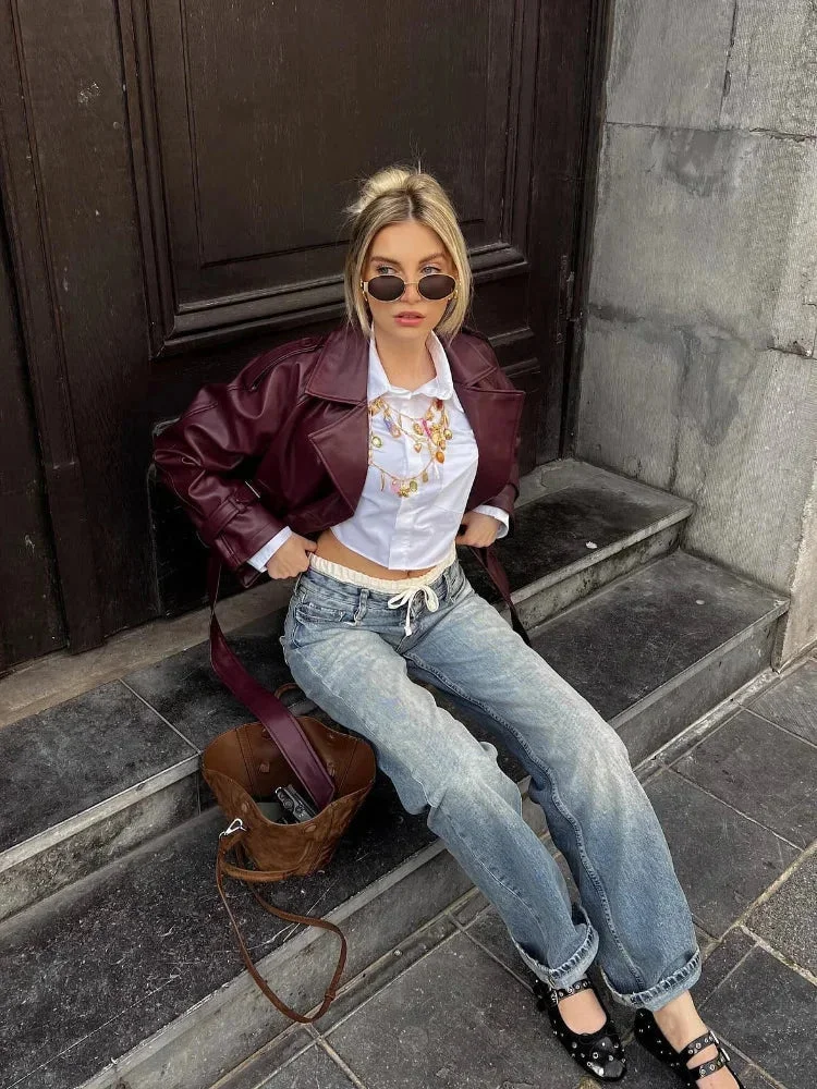 Manteau trench court bordeaux femme avec ceinture – Image 6