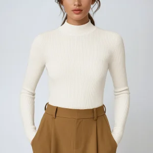 Pull côtelé femme à col montant couleur ivoire