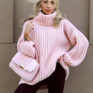 Pull femme col roulé manches larges confortables