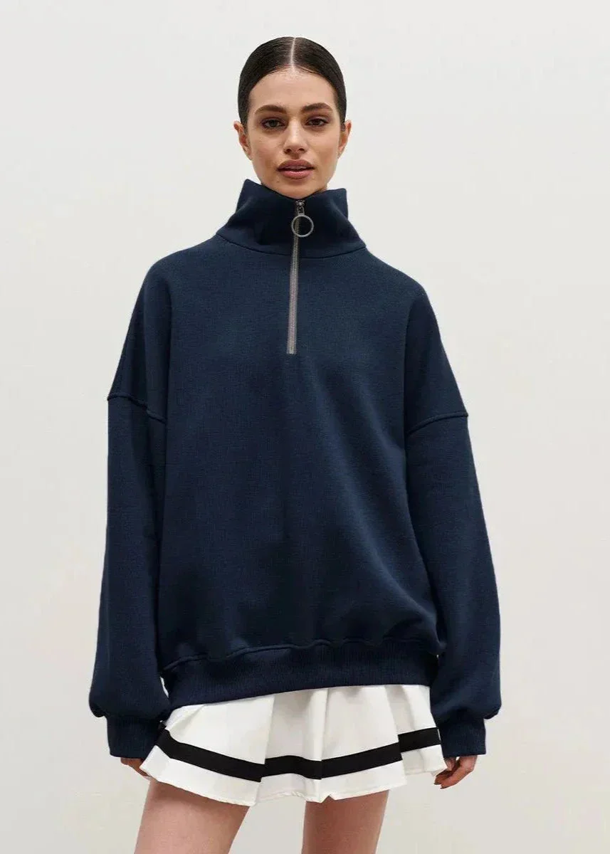 Pull à fermeture éclair bleu marine avec coupe décontractée – Image 5