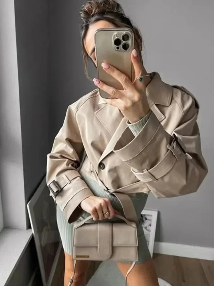 Trench court beige femme manches longues élégantes – Image 3