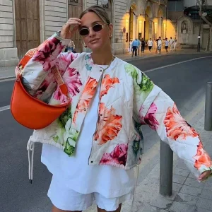 Veste bomber femme blanche à motifs floraux colorés