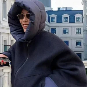 Veste femme à capuche avec rembourrage épais