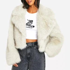 Veste femme en fausse fourrure ivoire à col large